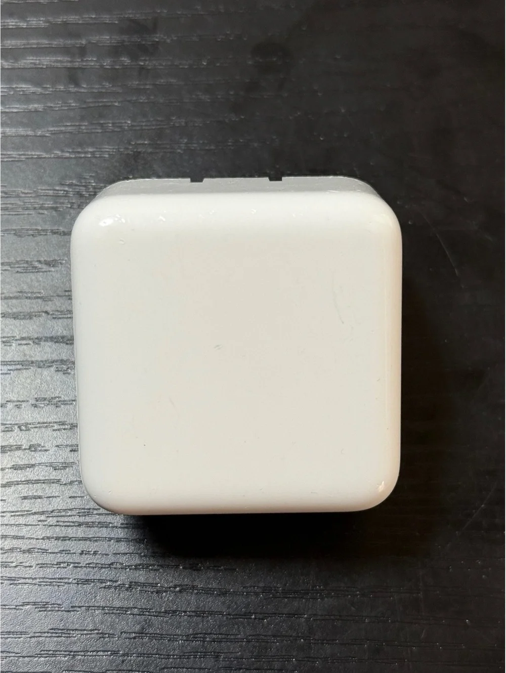 Apple 35W Dual USB-C Port Power Adapter Charger A2571